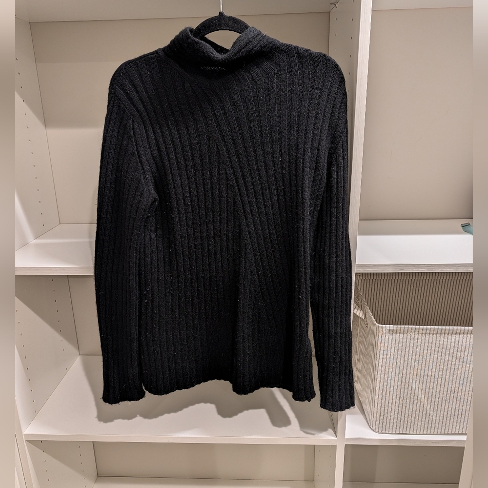 Vince Wool Cashmere Blend Black Ribbed Turtleneck Sweater